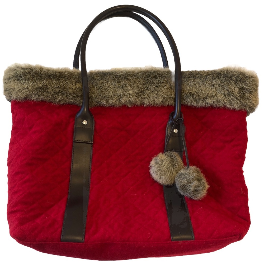 Bath & Body Works Limited Edition Red Quilted Holiday Tote Bag faux fur trim